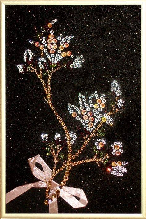 Картина Swarovski &quot;Цветок весны&quot; C-004 Такая картина подарит эстетическое наслаждение любой женщине, прекрасно дополнит ее дизайн ее домашнего интерьера.