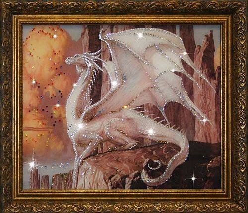 Картина Swarovski &quot;Белый Дракон&quot; B-309-gf Картина великолепно подойдет в качестве подарка на любой праздник и подарит владельцу гамму позитивных чувств и эмоций.