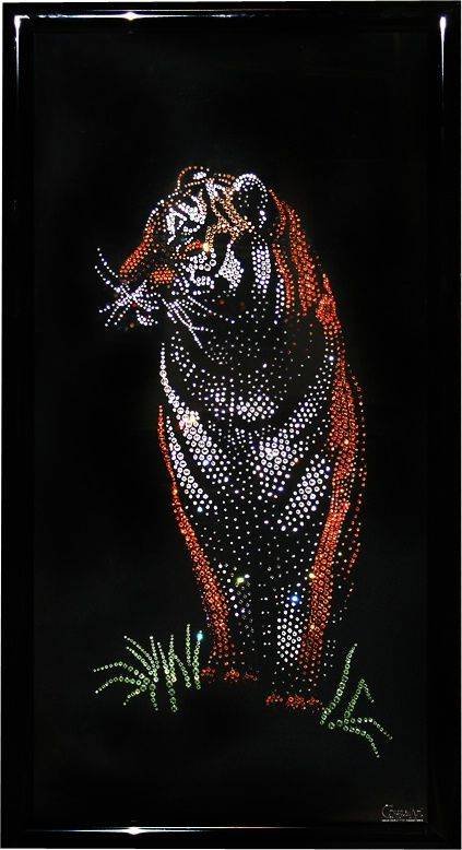 Картина Swarovski &quot;Бенгальский тигр&quot; B-026 Картина станет превосходным подарком любому человеку на любое торжество и, несомненно, займет ключевое место в интерьере владельца.