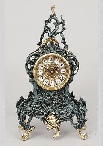 Часы с завитком из бронзы 5065